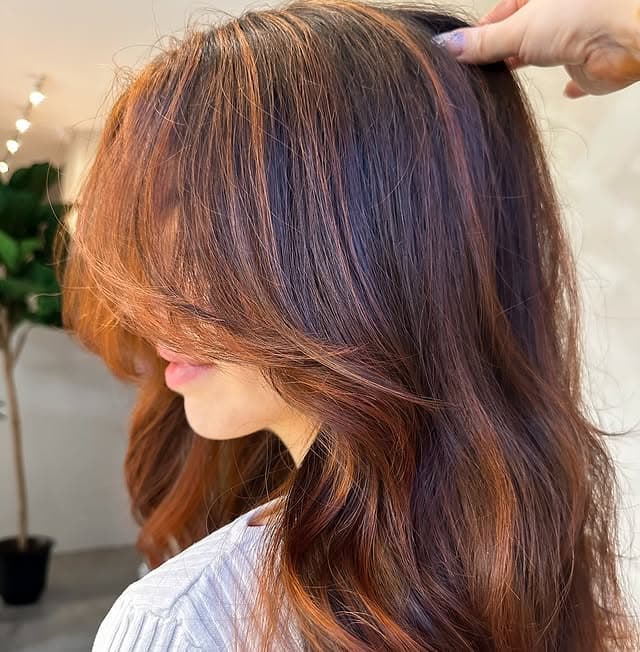 Varm kobberrød balayage